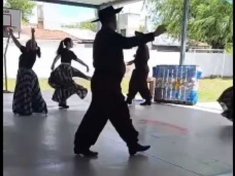 Día de la Tradición en el Divino Niño