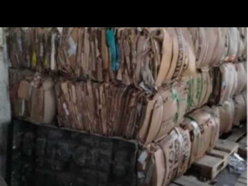 Cinco mil kios de cartón para reciclado